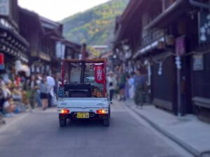 奈良井宿と焼き芋屋