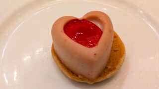 ANAアフタヌーンティーハートの一口ケーキ