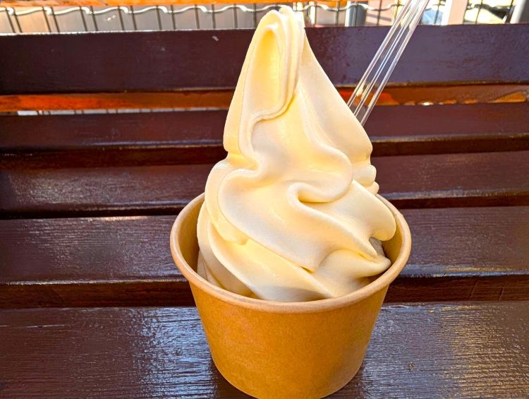 とうもろこしのソフトクリーム