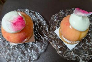 ピーチケーキ　大と並
