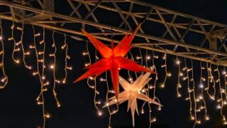 星の飾り　神宮外苑前 クリスマスマーケット