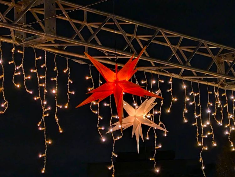 星の飾り　神宮外苑前 クリスマスマーケット