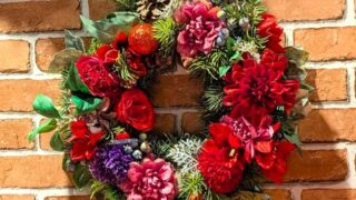 クリスマスマーケットのリース１