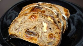 ブーランジェリーなかむらさんのドイツパン