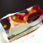 モザイクのケーキ　ニューモラス