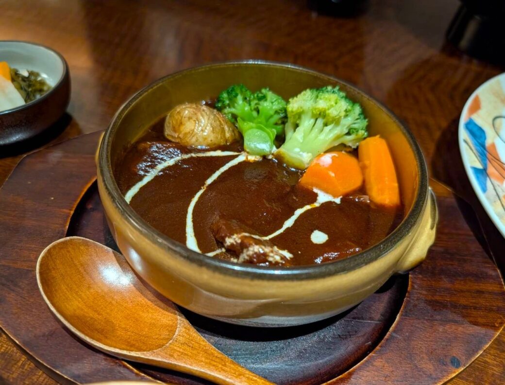 津つ井のビーフシチュー